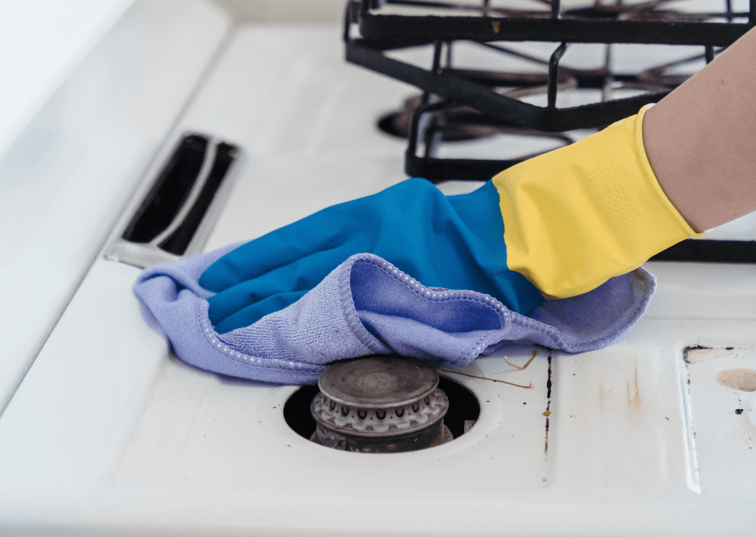 Lees meer over het artikel Je fornuis schoonmaken: 9 tips!